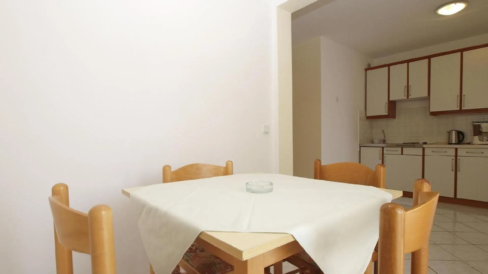 Apartment Ferienwohnung Fuer 4 Personen Ca 46 Qm In Fazana, Istrien Istrische Riviera Kroatien