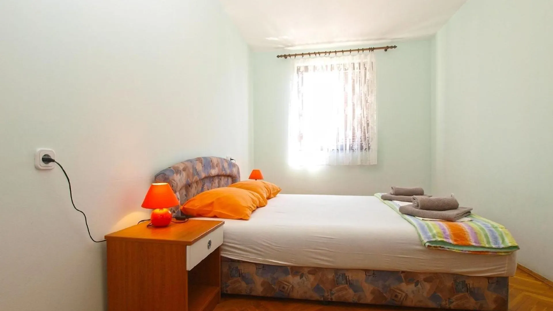 Ferienwohnung Fuer 4 Personen Ca 46 Qm In Fazana, Istrien Istrische Riviera 0*, Fazana
